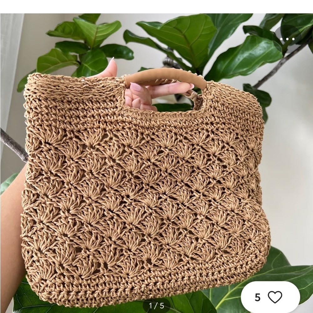 EUC Banana Republic raffia/straw/macrame handbag. - Picture 6 of 6